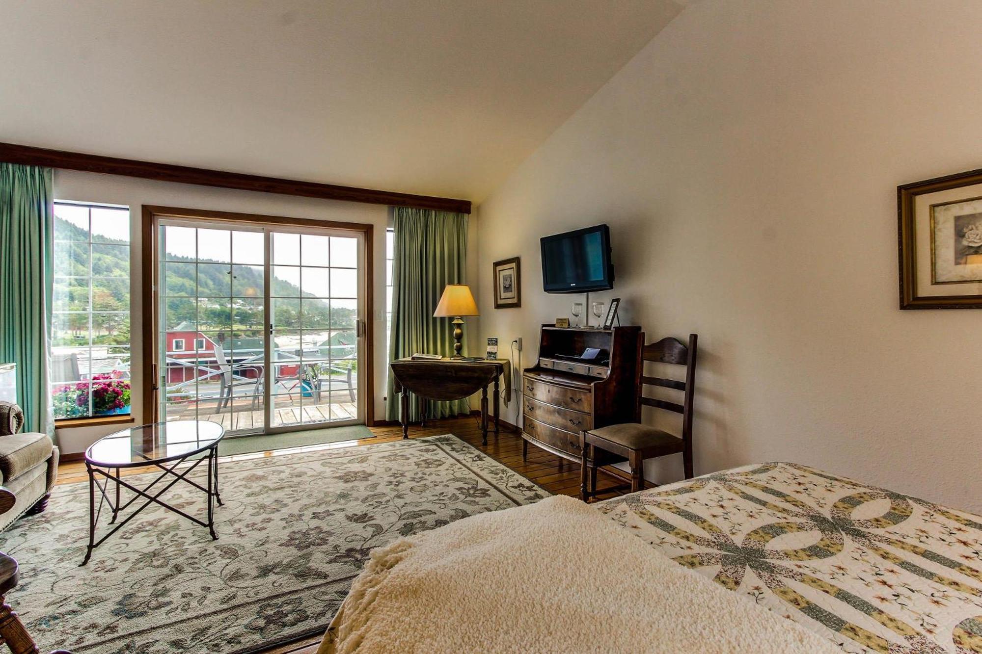 Ocean Cove Inn Yachats Ngoại thất bức ảnh