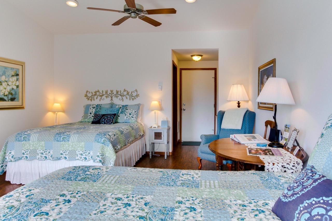 Ocean Cove Inn Yachats Ngoại thất bức ảnh
