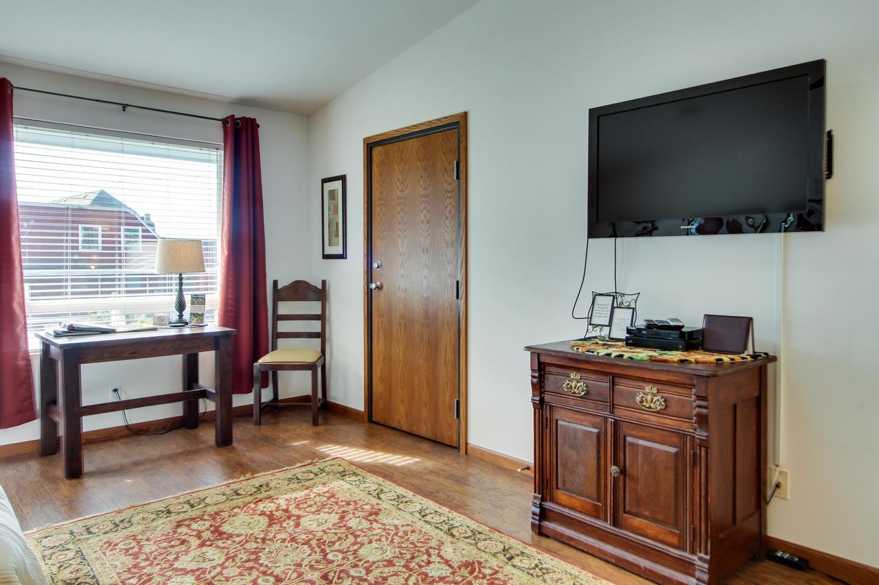 Ocean Cove Inn Yachats Ngoại thất bức ảnh